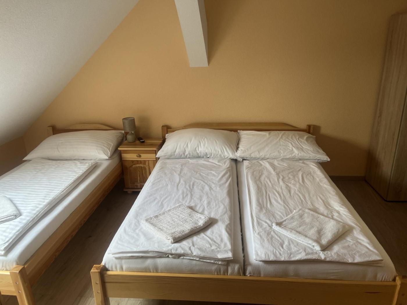 ズノイモ Vt6 House & Restaurant Bed & Breakfast エクステリア 写真