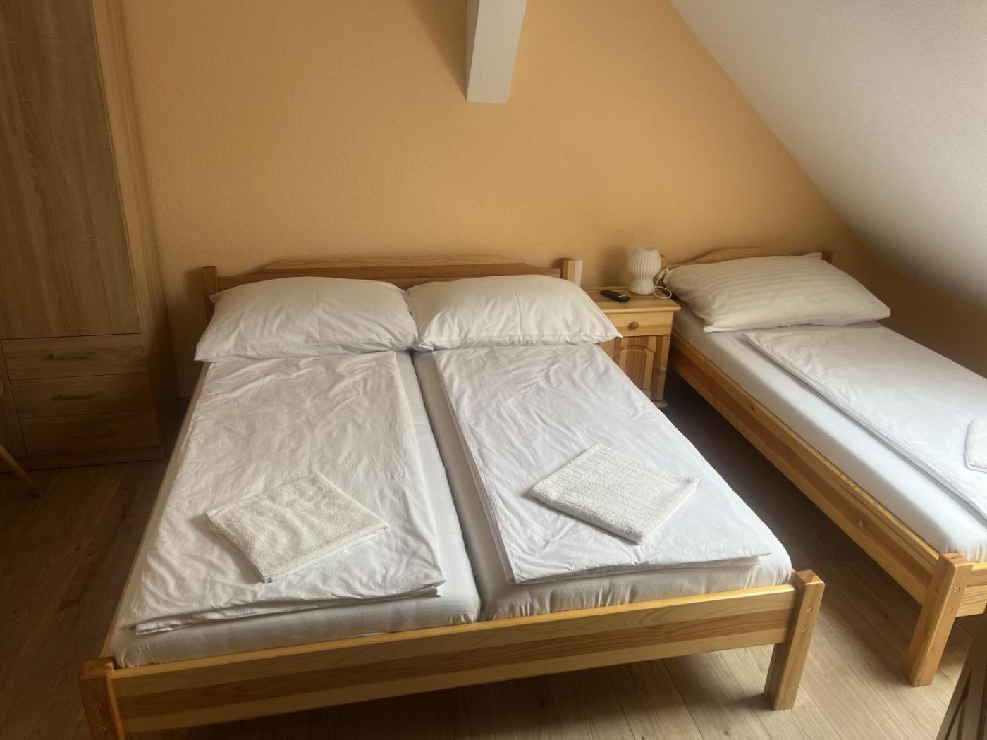 ズノイモ Vt6 House & Restaurant Bed & Breakfast エクステリア 写真