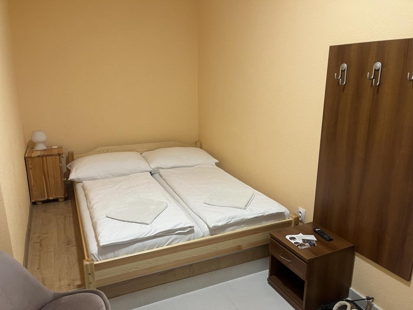 ズノイモ Vt6 House & Restaurant Bed & Breakfast エクステリア 写真