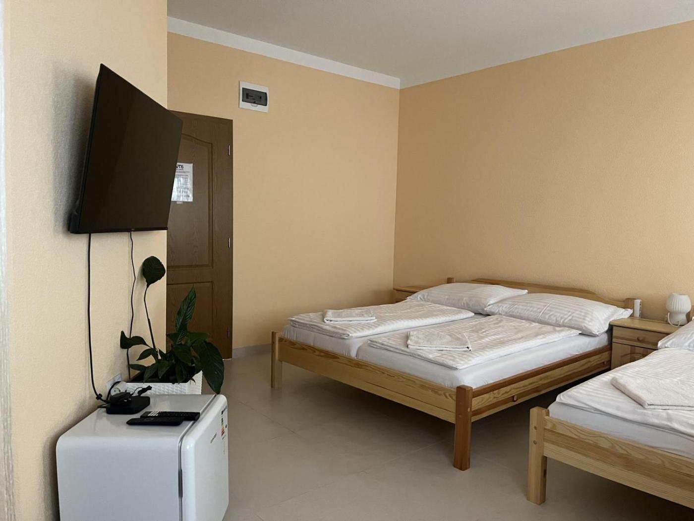 ズノイモ Vt6 House & Restaurant Bed & Breakfast エクステリア 写真