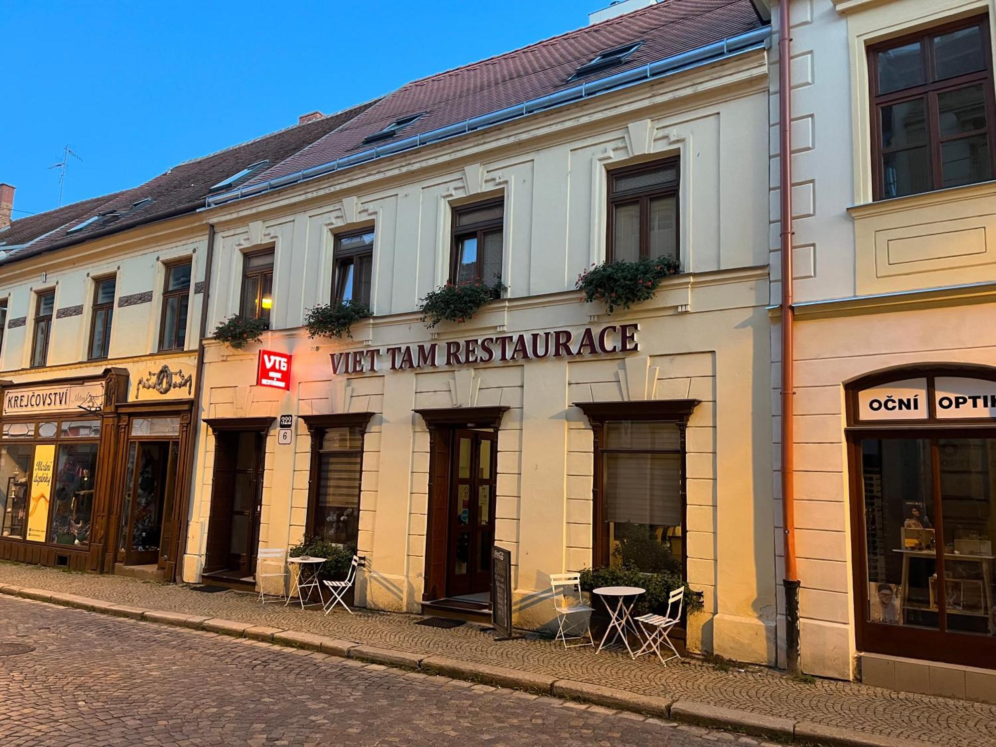 ズノイモ Vt6 House & Restaurant Bed & Breakfast エクステリア 写真